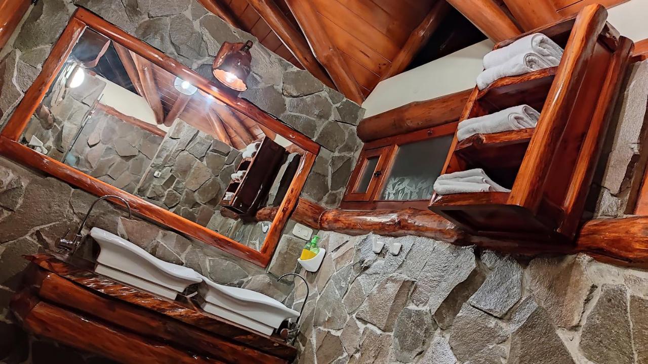 Hotel Maderanegra By Huasicama Latacunga Extérieur photo